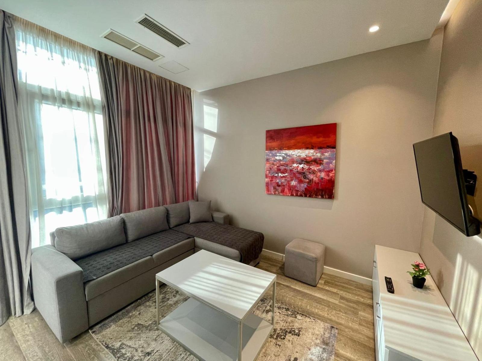 Premium City Studio & Suite Tiranë Eksteriør bilde
