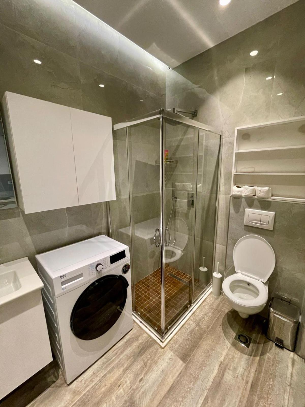Premium City Studio & Suite Tiranë Eksteriør bilde