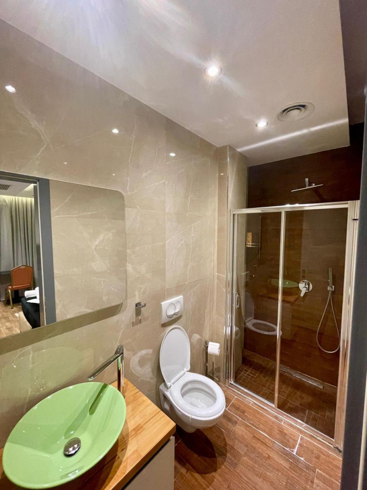 Premium City Studio & Suite Tiranë Eksteriør bilde